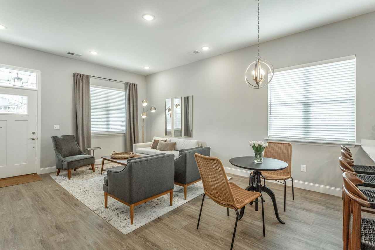 4706 Stunner Ln - Photo 4 of 50