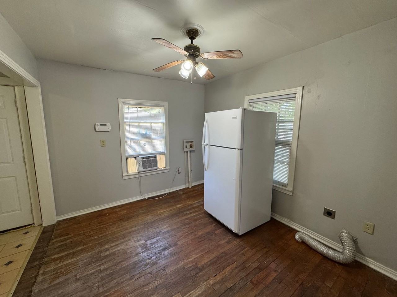 3624 N 23rd St - Photo 5 of 7