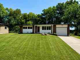 10220 Doane Dr - Photo 1 of 1