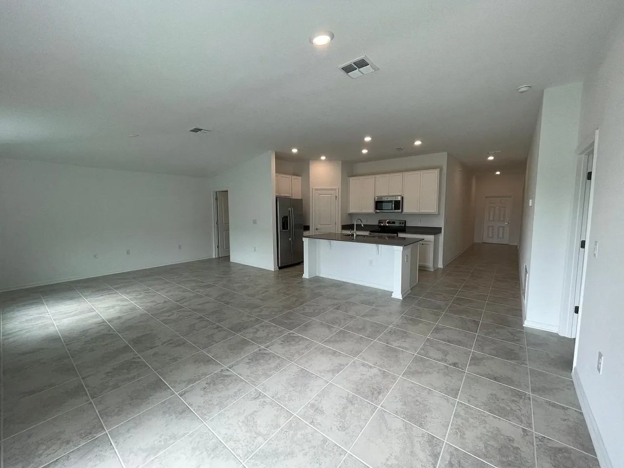 821 Citrus Reserve Blvd - Photo 5 of 14