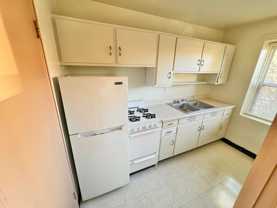 Silver Lake Apartments Bldg 5 - Photo 1 of 1