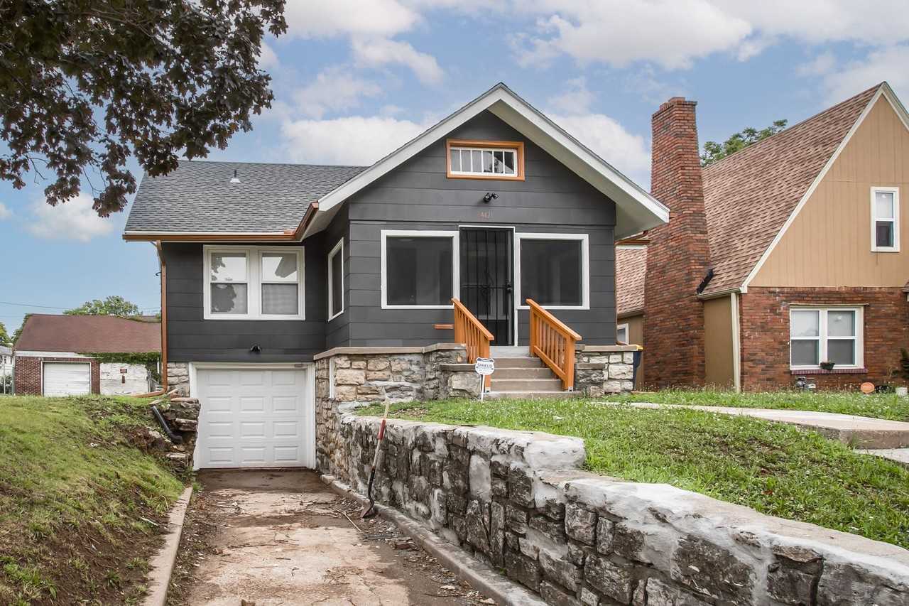 4421 Bellefontaine Ave - Photo 2 of 31