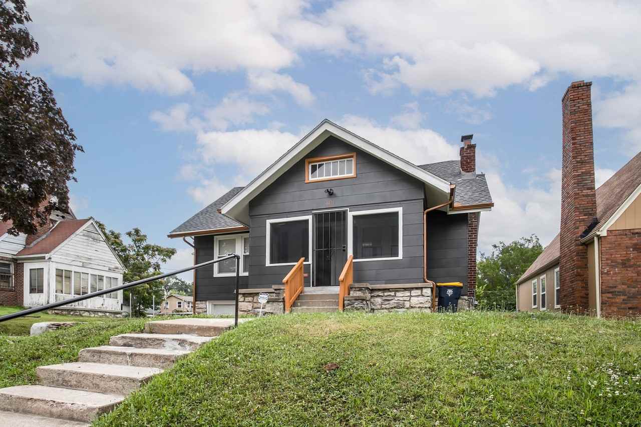 4421 Bellefontaine Ave - Photo 3 of 31