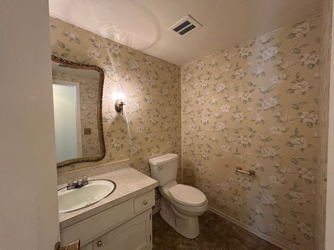 2962 Saint Marks Rd Apt C - Photo 7 of 12