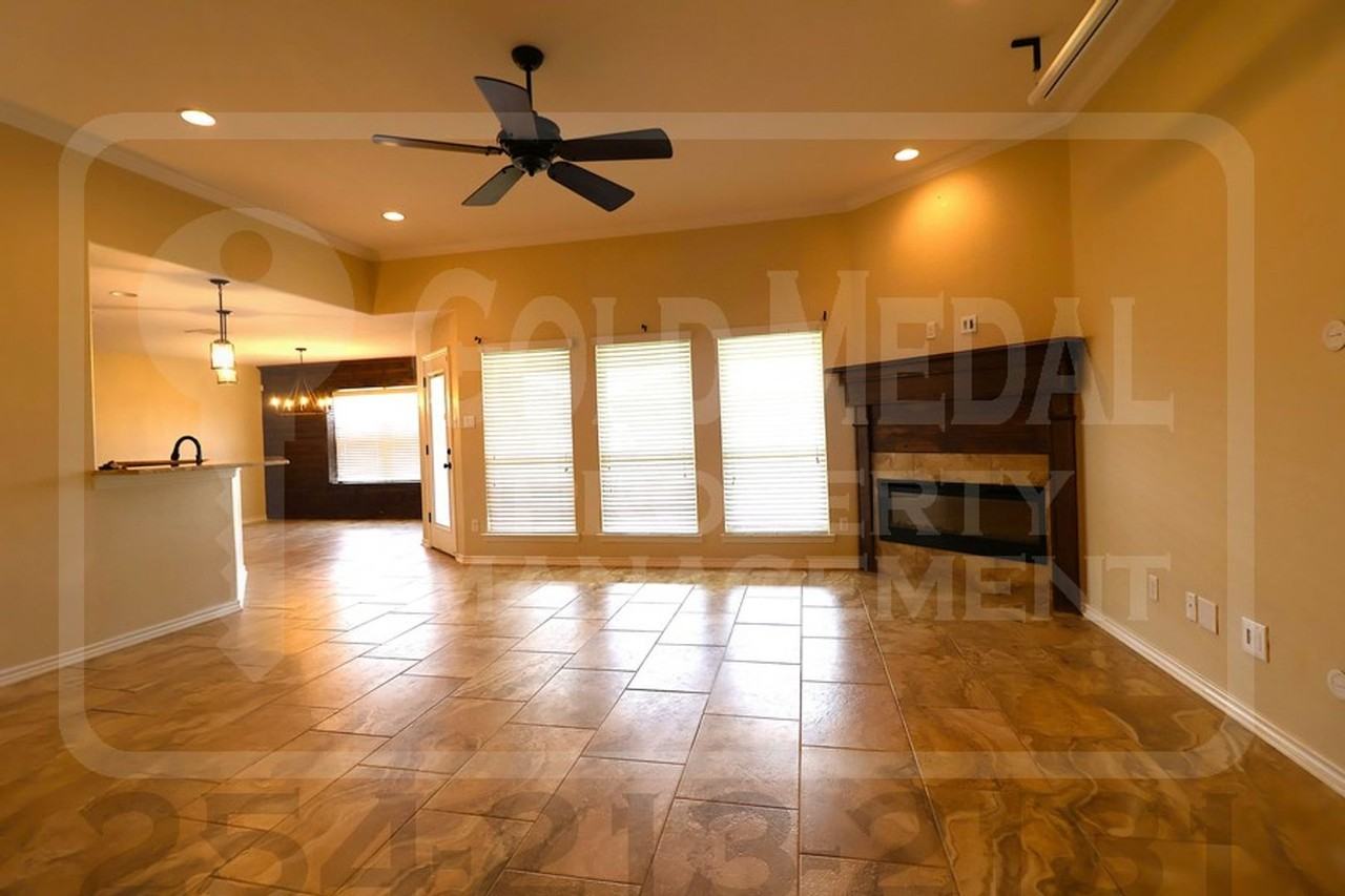 6009 Cordillera Dr - Photo 3 of 36