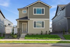 featured image of 2611 N Red Tail Ln