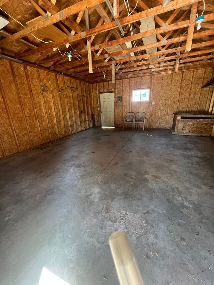 206 E 14th St - Photo 6 of 18