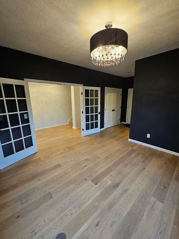 31 Ashbourne Dr - Photo 4 of 19