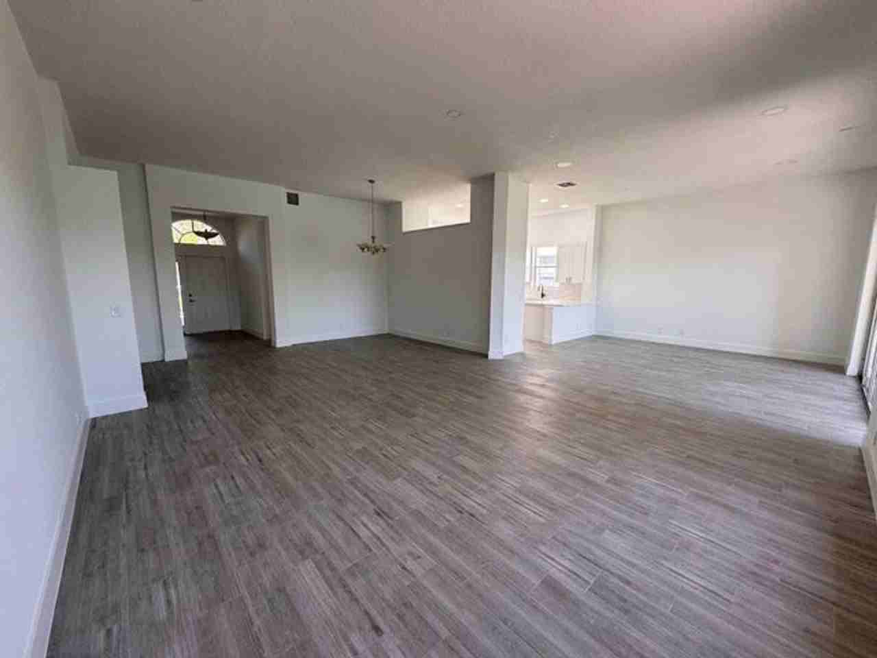 13377 Nw 14th St - Photo 3 of 13