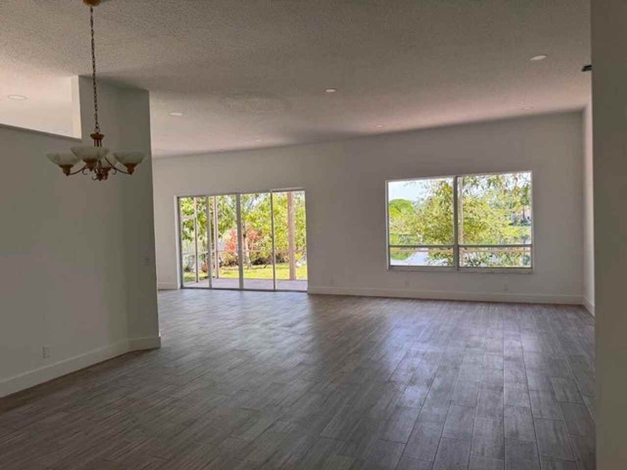 13377 Nw 14th St - Photo 4 of 13
