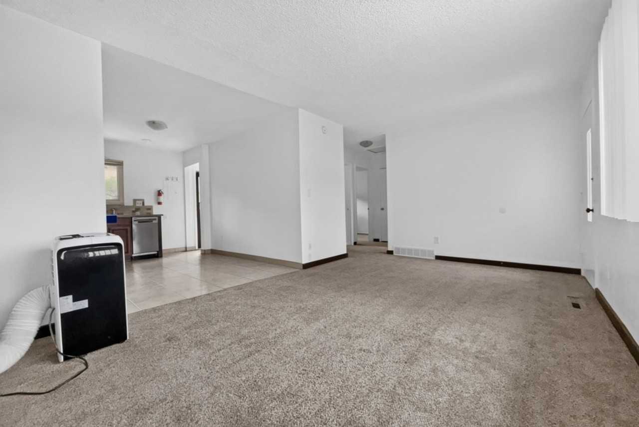 1321 N 25th St - Photo 5 of 21