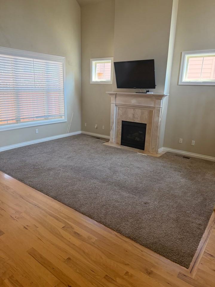 4033 Scottdale St - Photo 3 of 17