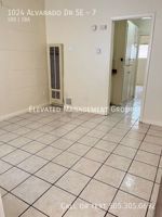 featured image of 1024 Alvarado Dr Se
