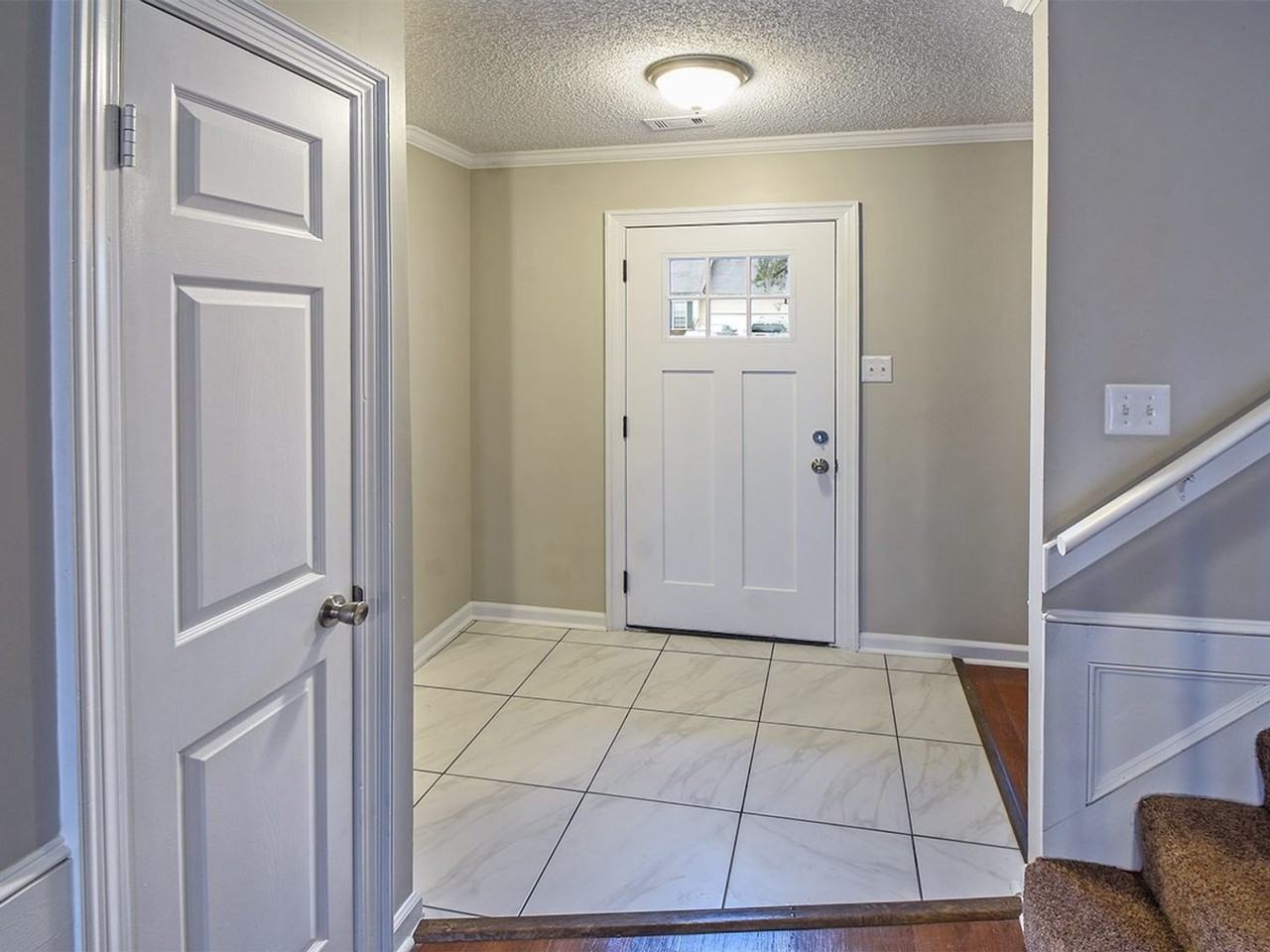 7298 Ashley Oaks Dr - Photo 2 of 18
