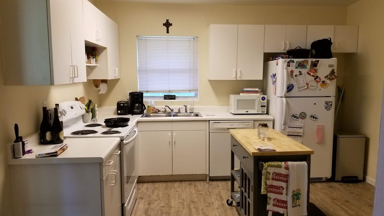 727 Halifax Ave - Photo 6 of 21