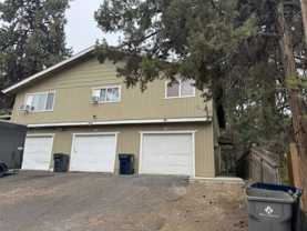 685 Se Centennial St - Photo 1 of 1
