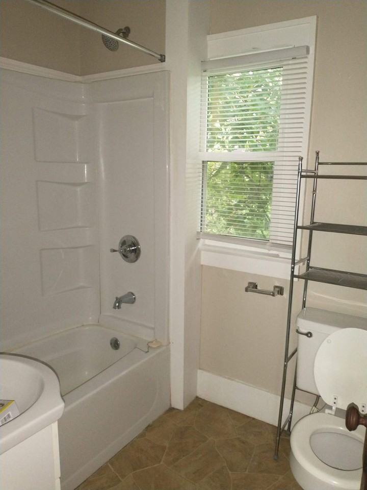 1932 11th Avenue B - Photo 5 of 6