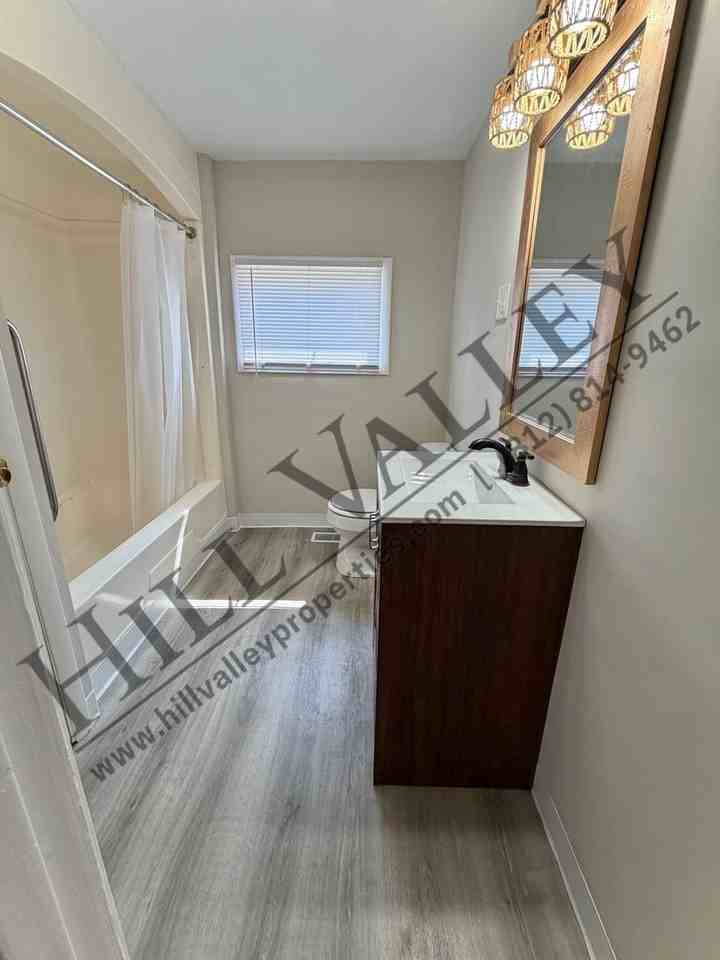 1012 E Marley Dr - Photo 5 of 8