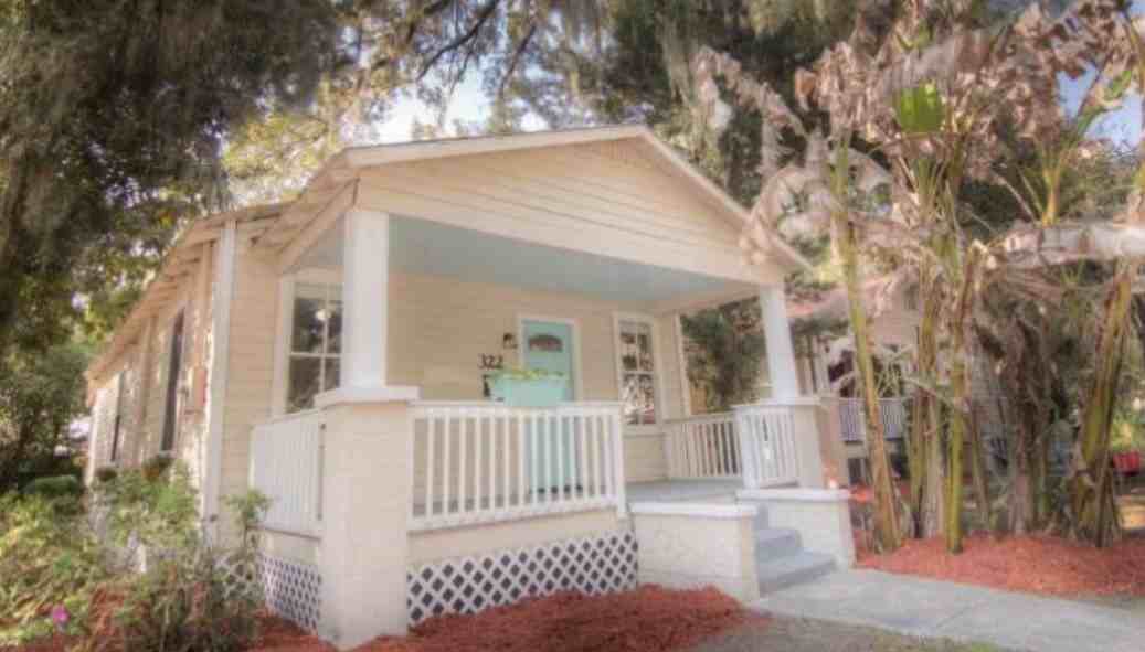 322 Nw 8th St - Photo 6 of 7