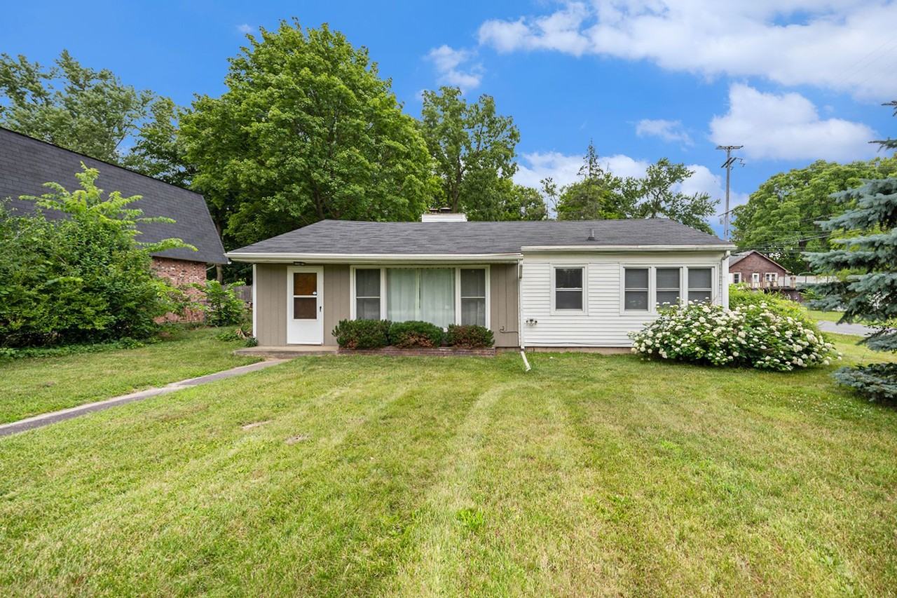 6247 Copeland Ave - Photo 4 of 17