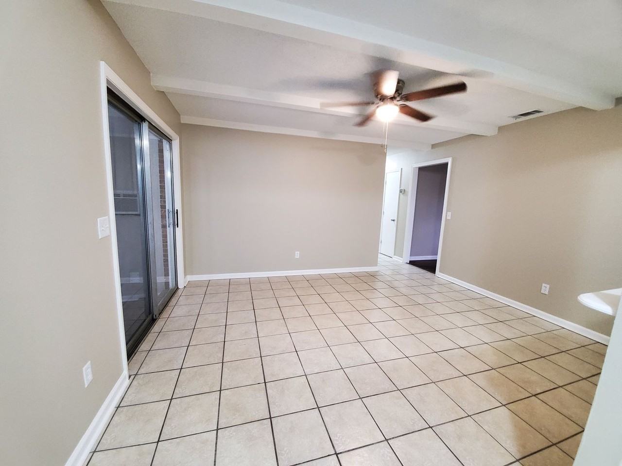 203 Wilburn Rd - Photo 5 of 35