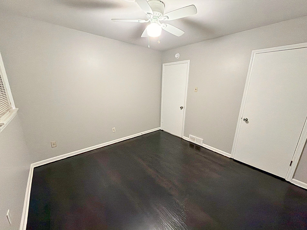 1922 Coventry Dr - Photo 6 of 21
