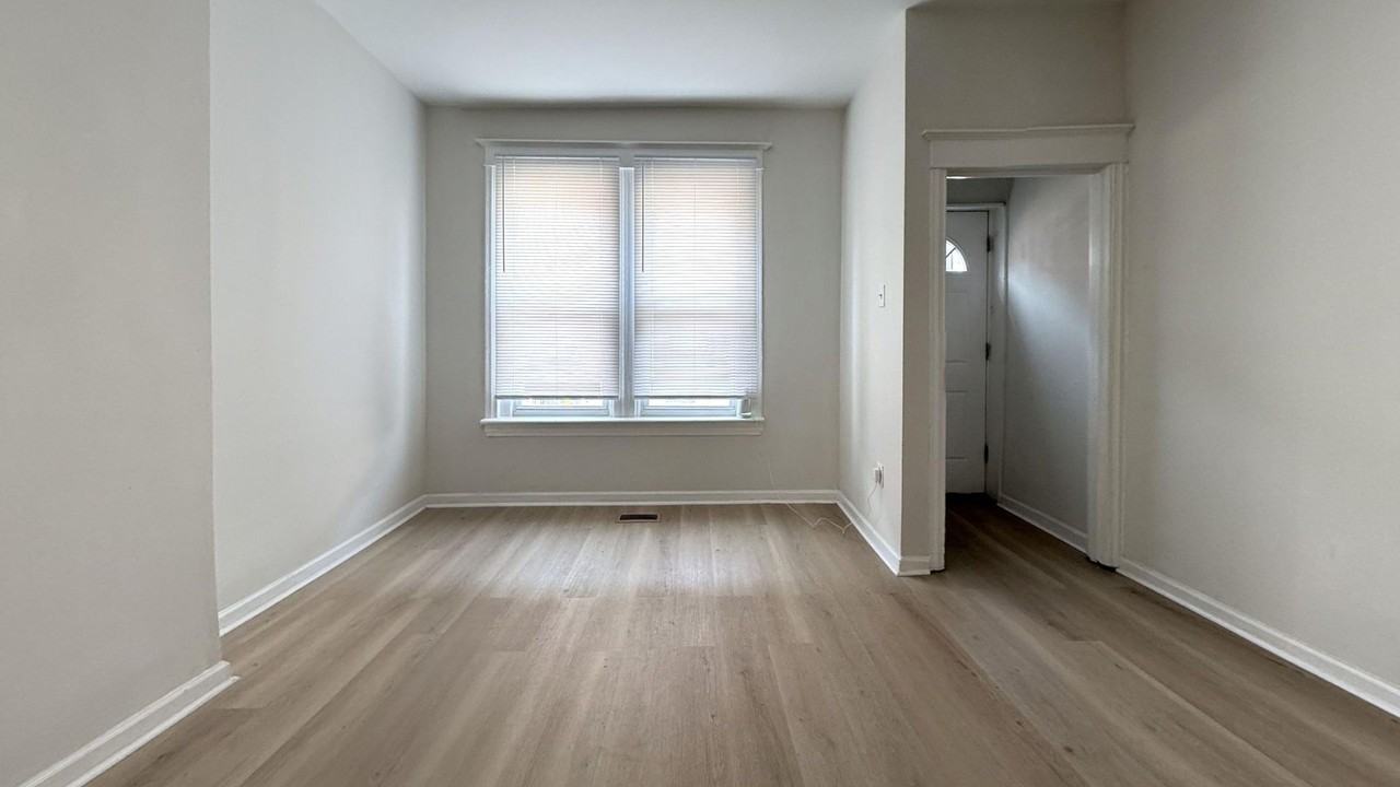 2457 N Patton St - Photo 6 of 14