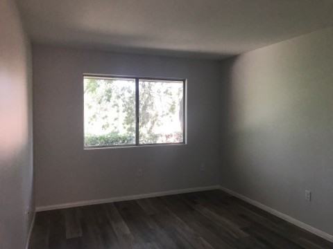 4618 Collwood Ln - Photo 7 of 17