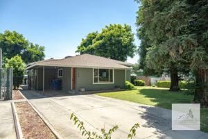 featured image of 1136 E Griffith Way