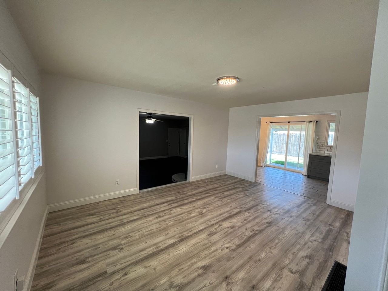 5753 Mohican Dr - Photo 3 of 41