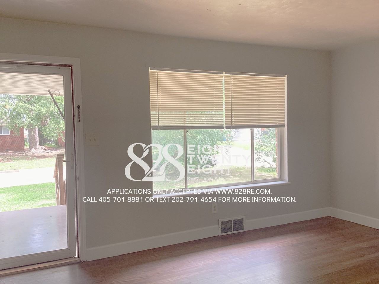 729 E Bouse Dr - Photo 4 of 28