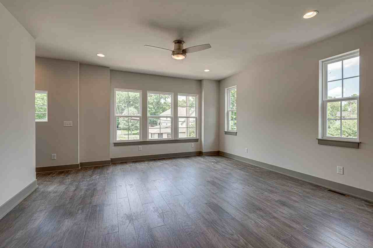 122H Oceola Ave - Photo 4 of 29