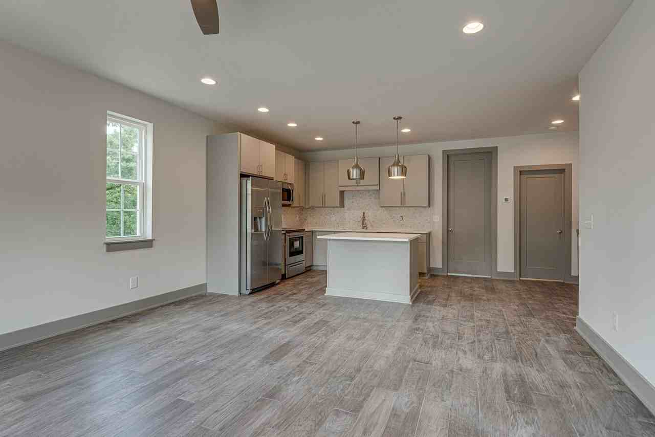 122H Oceola Ave - Photo 7 of 29