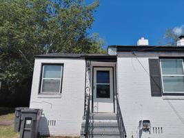 featured image of 2947 Jefferson St