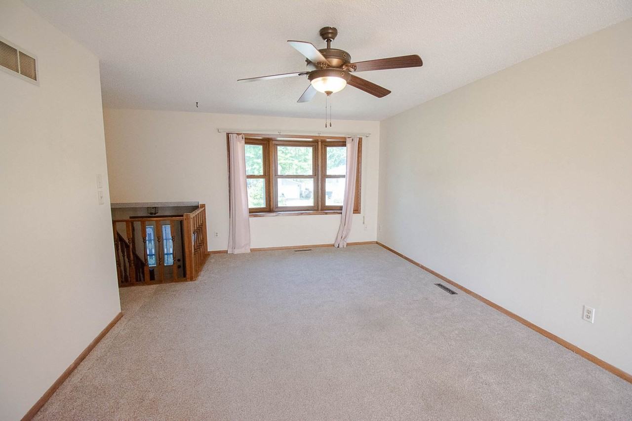 1808 42nd St Nw - Photo 2 of 19