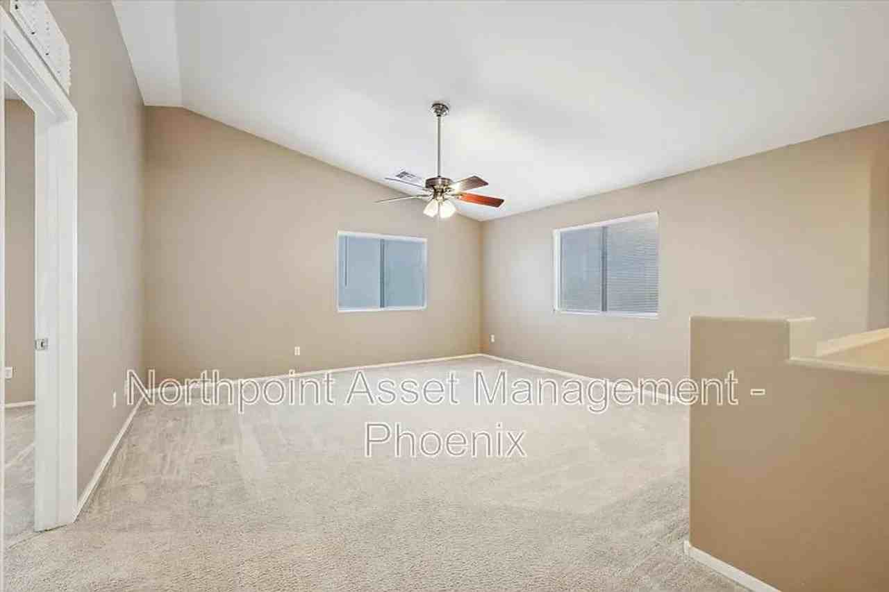 4906 N 113th Dr - Photo 7 of 25