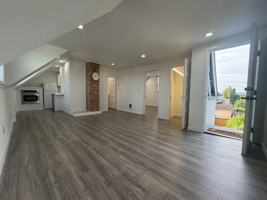featured image of 2222 Summit Ave