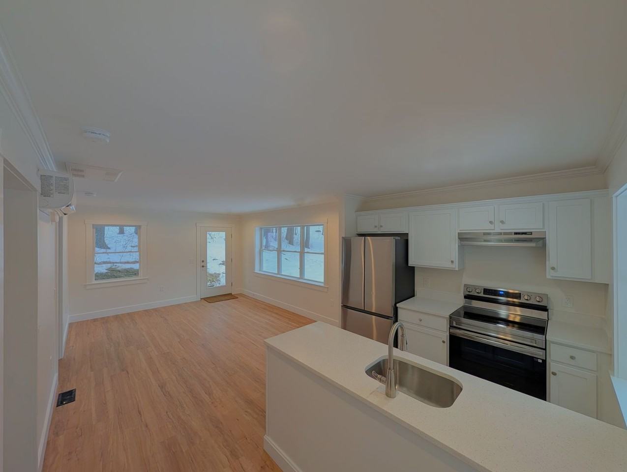 125A Tamarack Rd - Photo 5 of 14