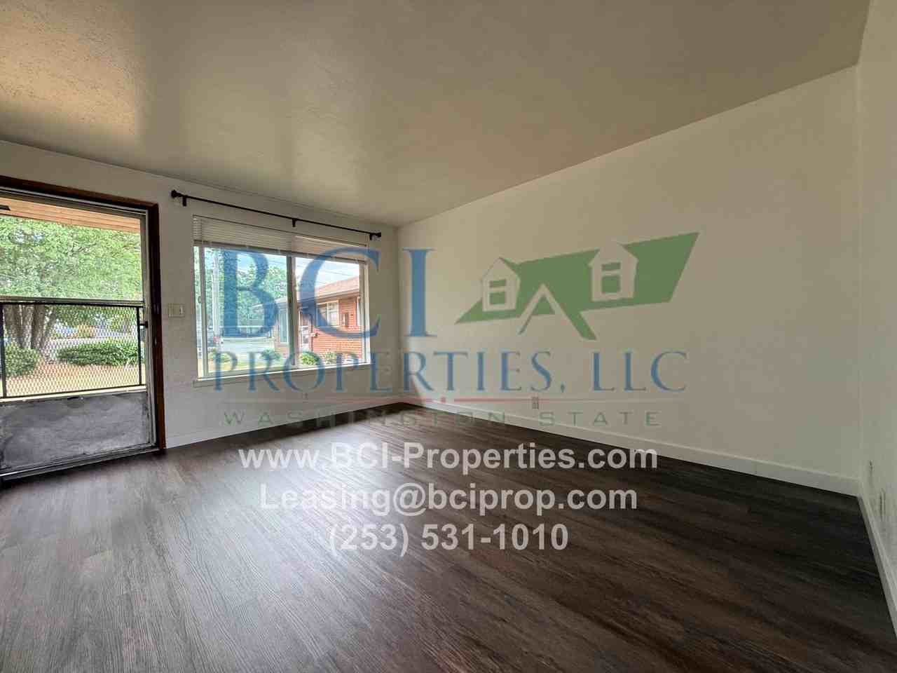 Dana Apts - Photo 7 of 11