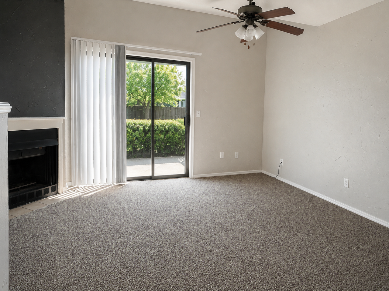 50th Place Apartments - Photo 7 of 41