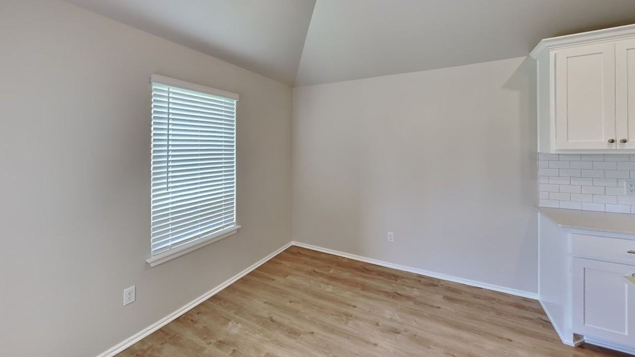12800 Elba Dr - Photo 7 of 21