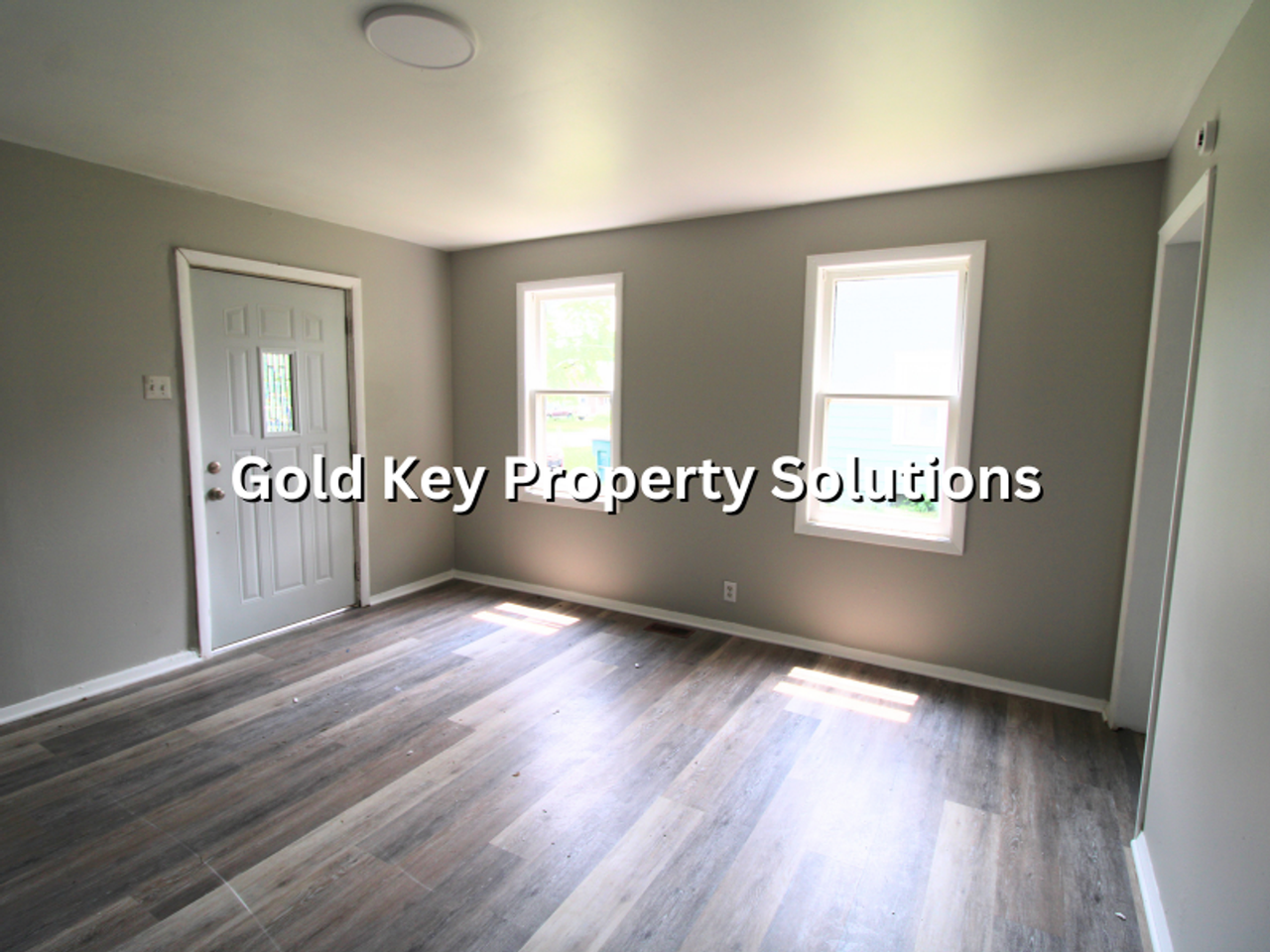 1601 N Elm St - Photo 7 of 18