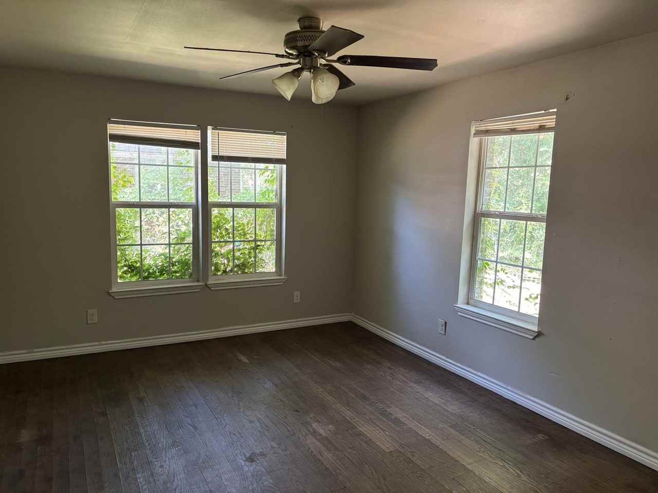 1709 W Elm St - Photo 5 of 11