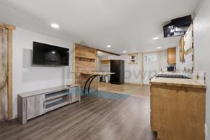 featured image of 801 E Harrison Ave