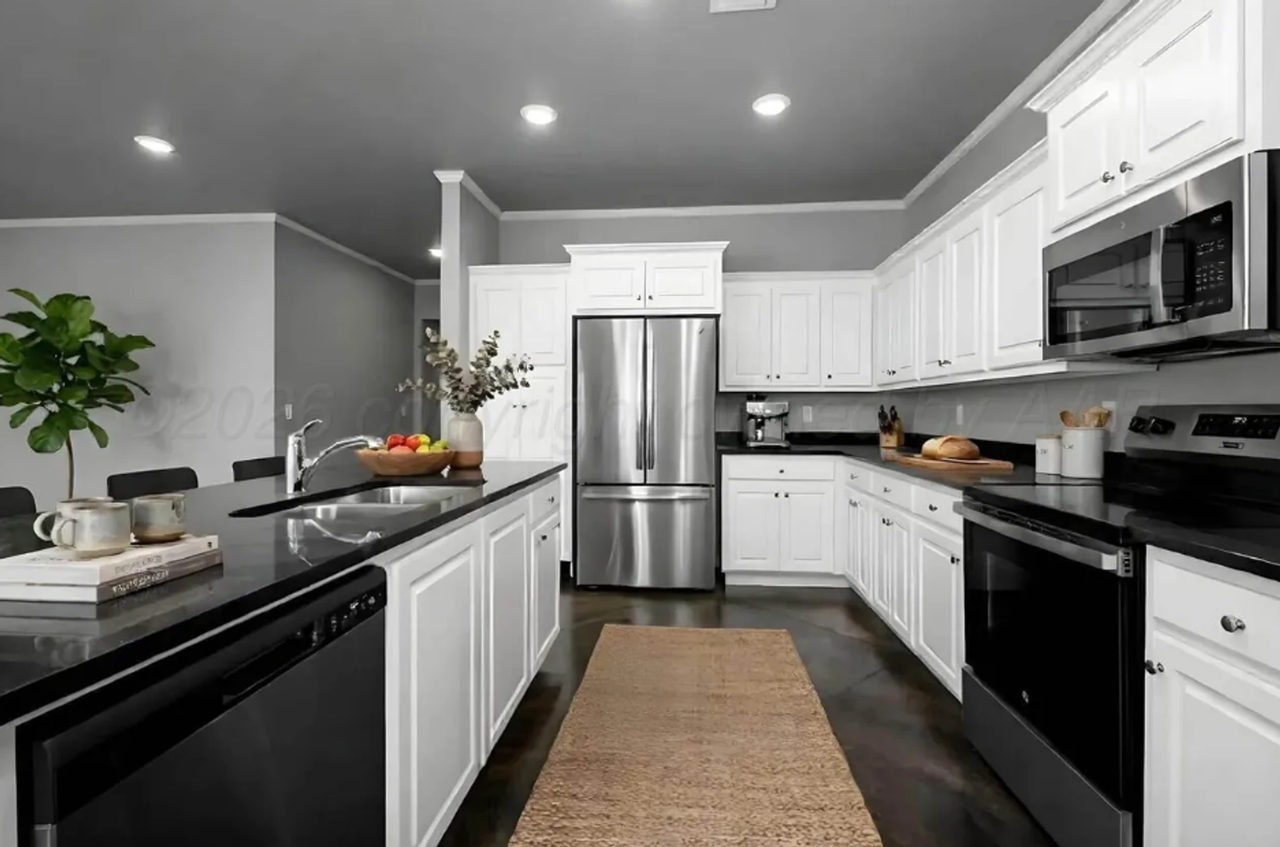 12511 Deep Creek Dr - Photo 4 of 10