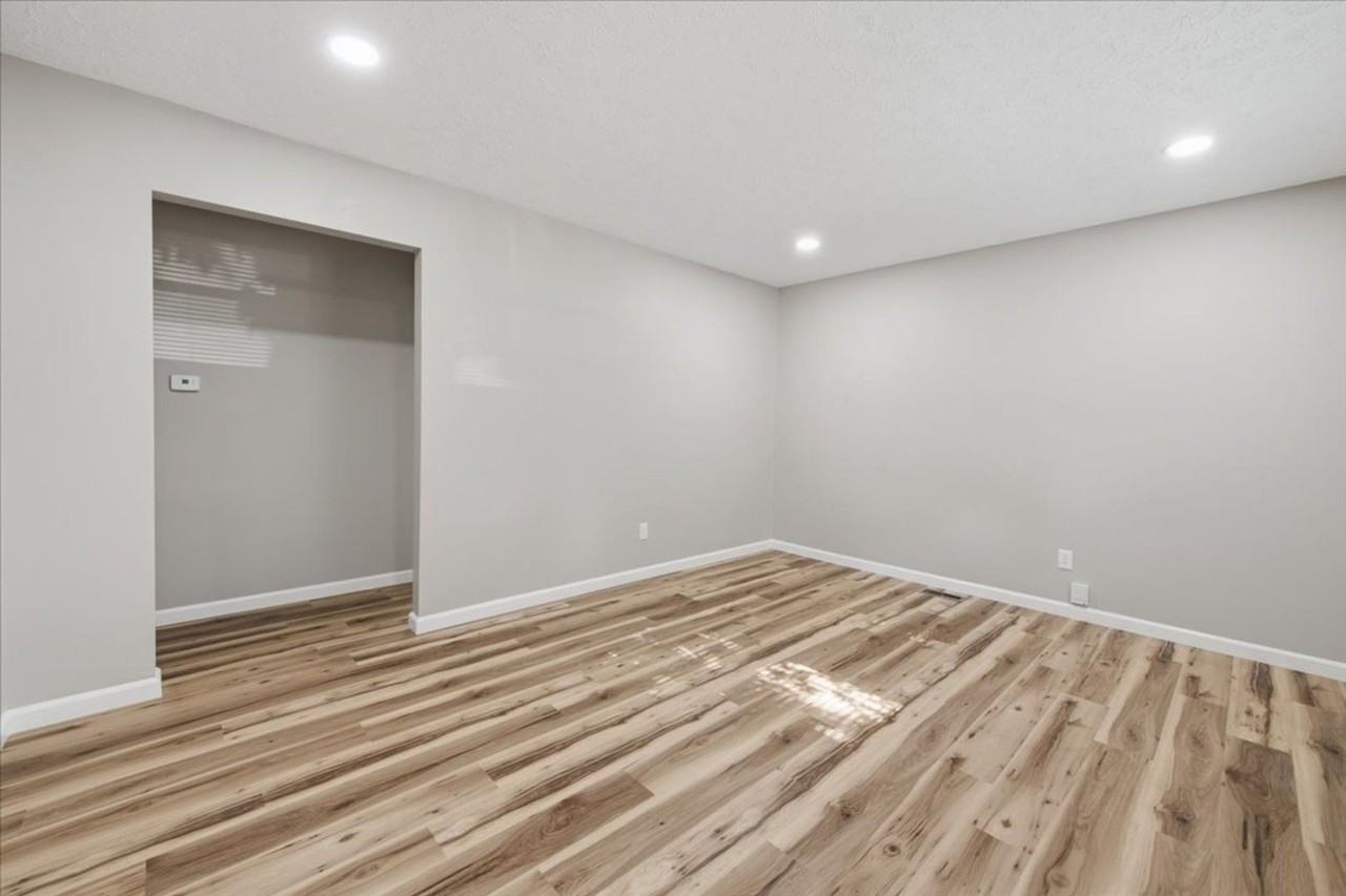 1510 S Meridian St - Photo 3 of 17