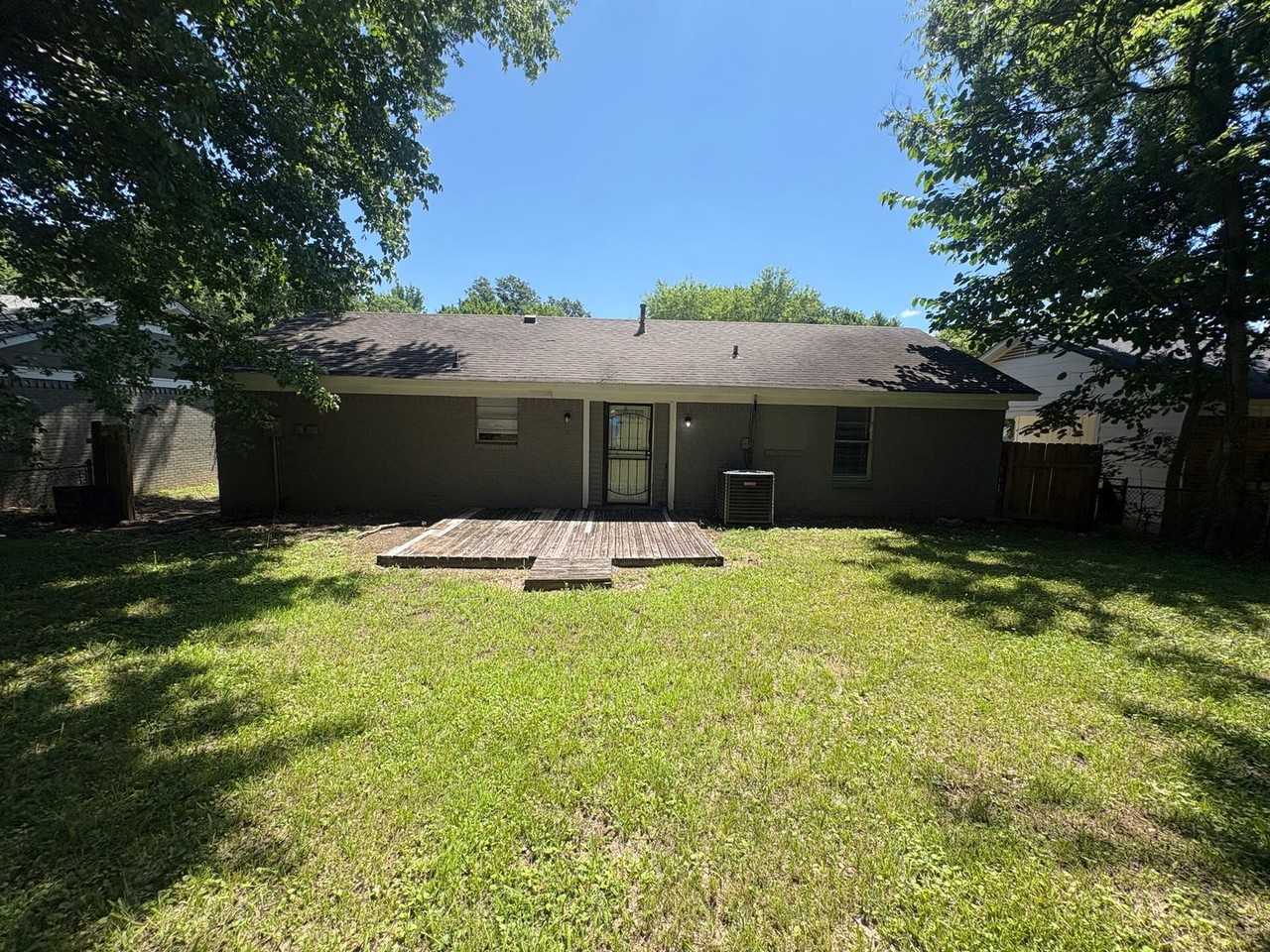 5087 Blacksmith Dr - Photo 4 of 27