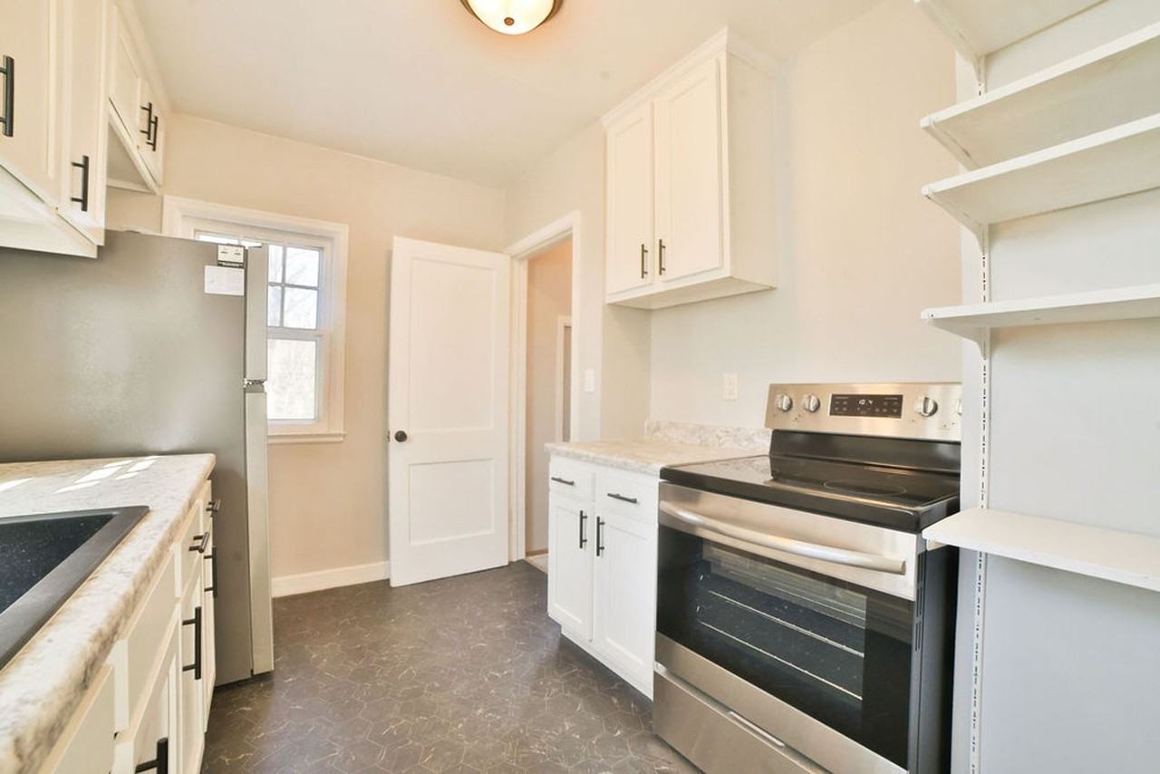 715 S West Ave - Photo 6 of 19