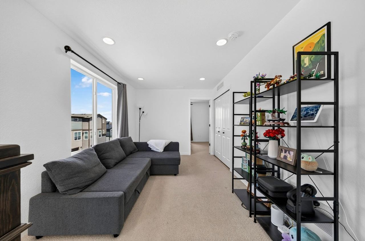 2453 Pony Club Ln - Photo 6 of 44