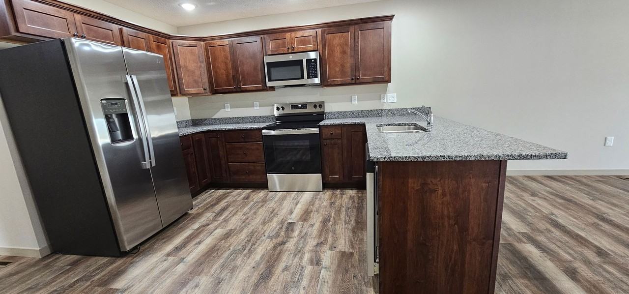 4146/4148 Montana Ave in Grand Island, NE - Photo 6 of 12